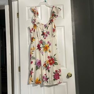Old navy dress NWT never worn
